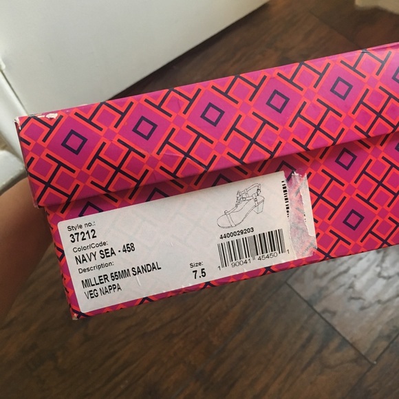 Tory Burch royal tan Eddie flats - Picture 4 of 5